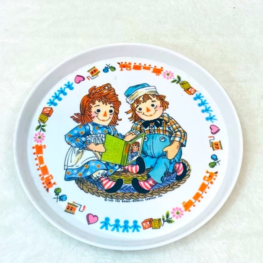 Oneida Deluxe Raggedy Ann and Andy Vintage 1969 Melamine Plate
